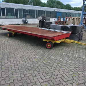 Heavy duty transport trailer