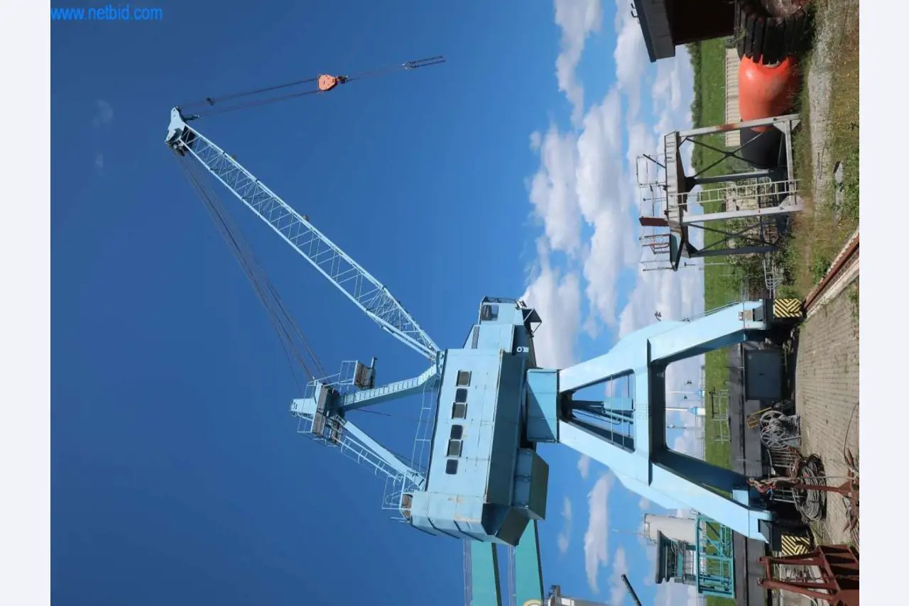 Máquinas e sistemas da Pella Sietas GmbH-1