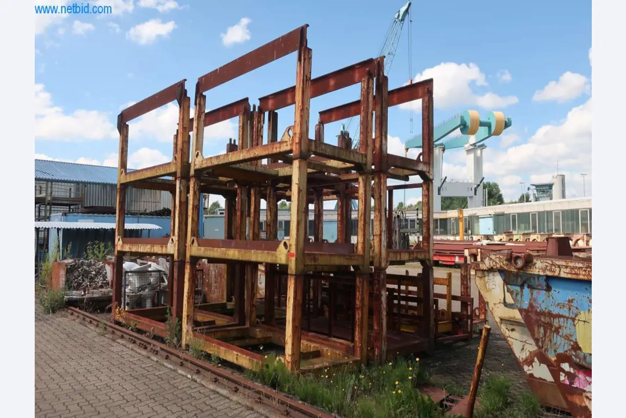 Máquinas y sistemas de Pella Sietas GmbH-1