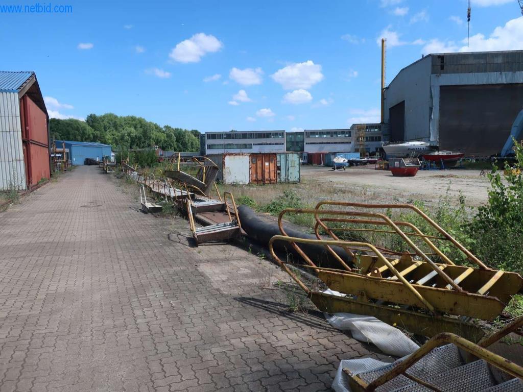 Maschinen und Anlagen der Pella Sietas GmbH-5