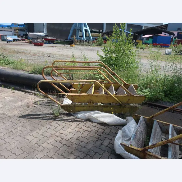 Maschinen und Anlagen der Pella Sietas GmbH-8