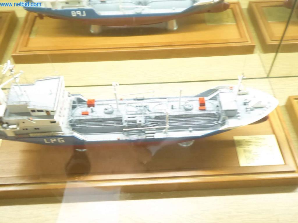 Máquinas e sistemas da Pella Sietas GmbH-2