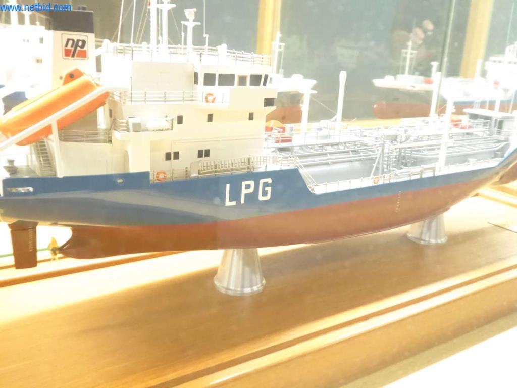 Máquinas e sistemas da Pella Sietas GmbH-4