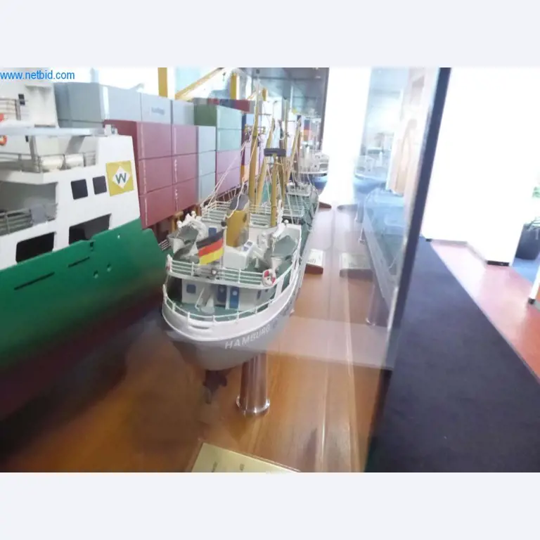 Máquinas y sistemas de Pella Sietas GmbH-2