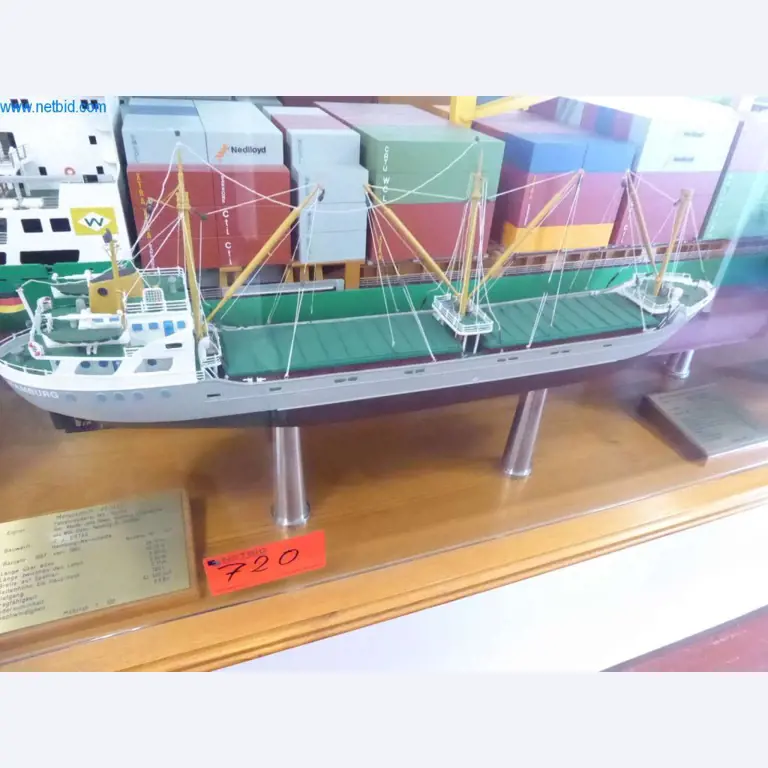 Máquinas y sistemas de Pella Sietas GmbH-6