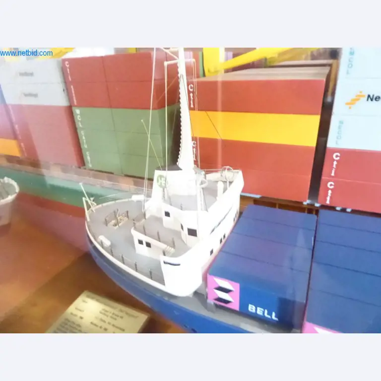 Máquinas y sistemas de Pella Sietas GmbH-5