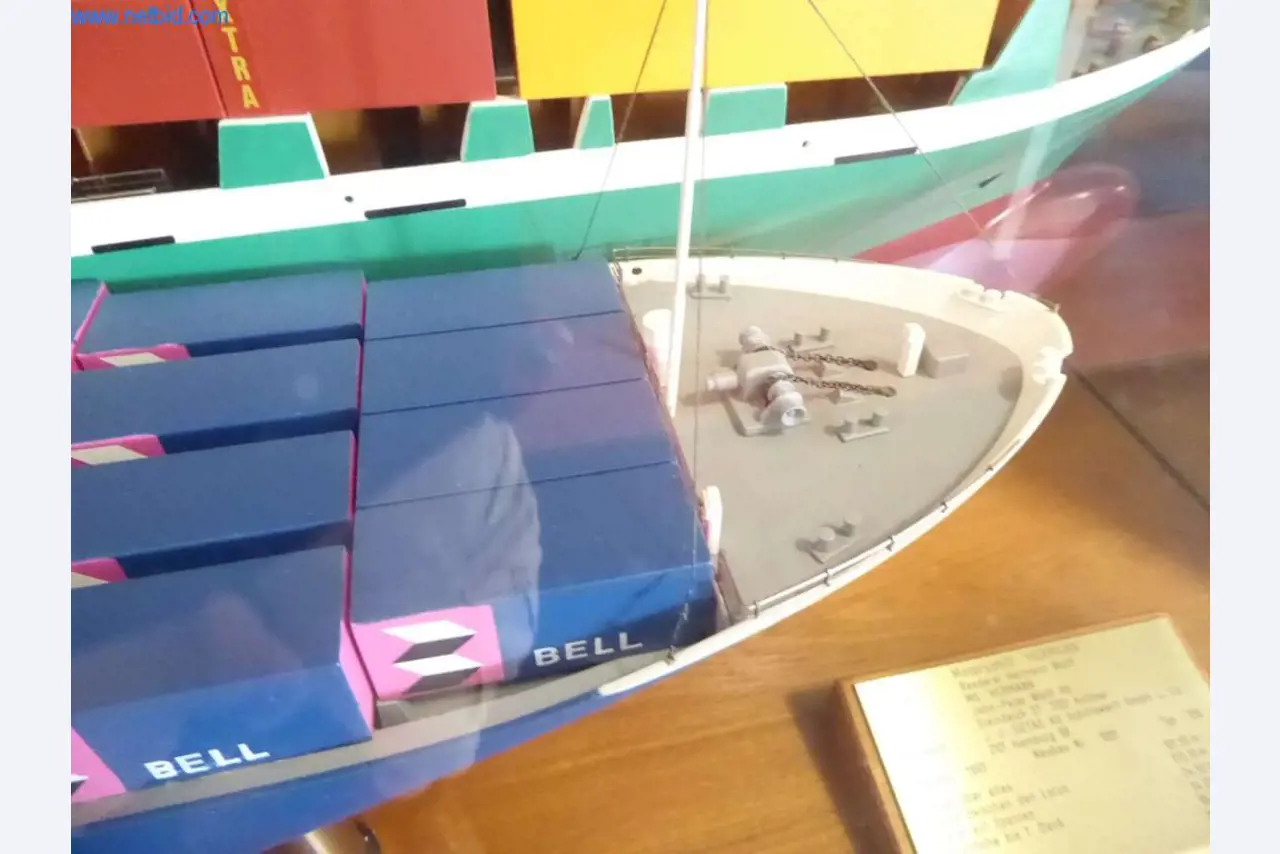 Máquinas y sistemas de Pella Sietas GmbH-6