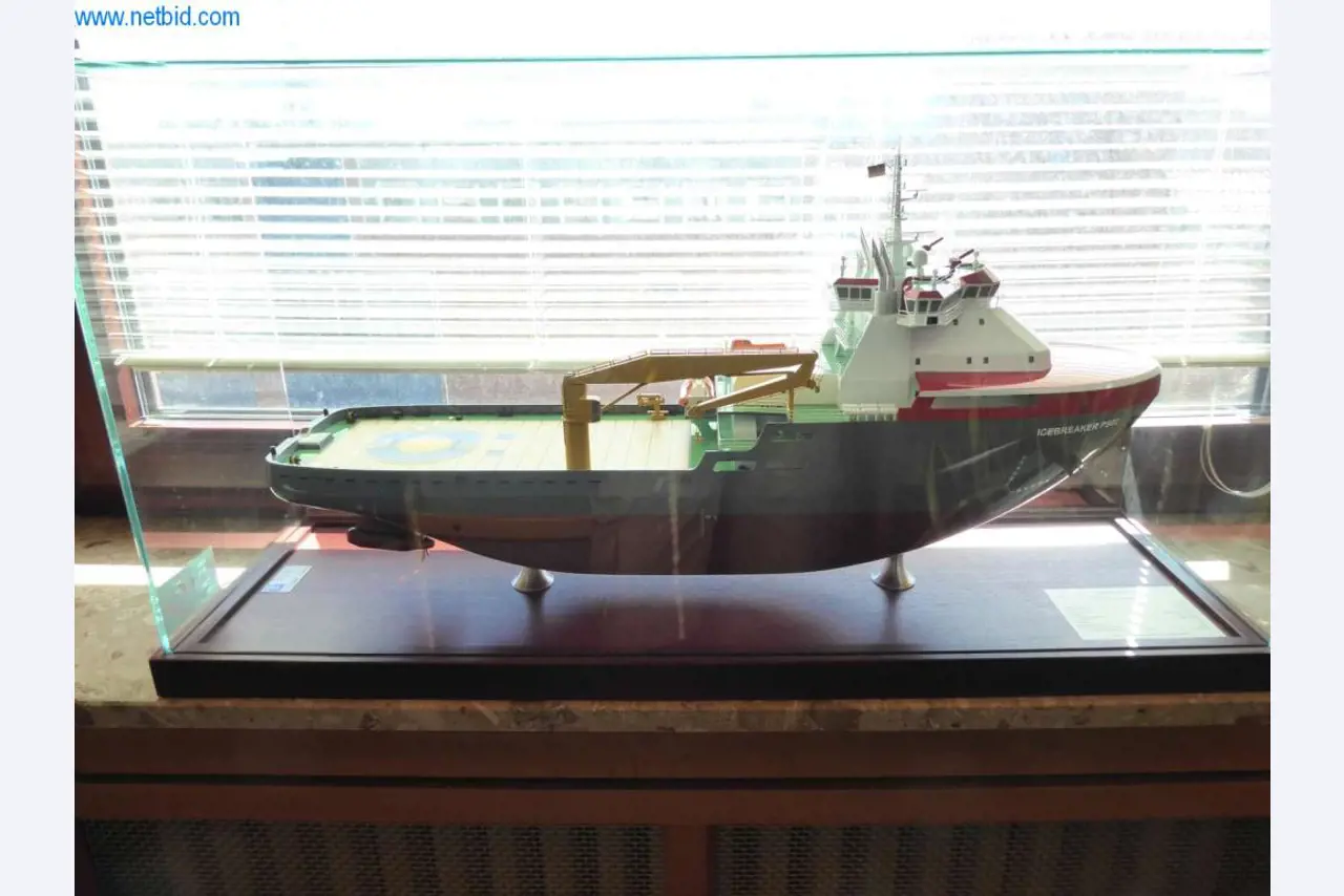 Máquinas y sistemas de Pella Sietas GmbH-6