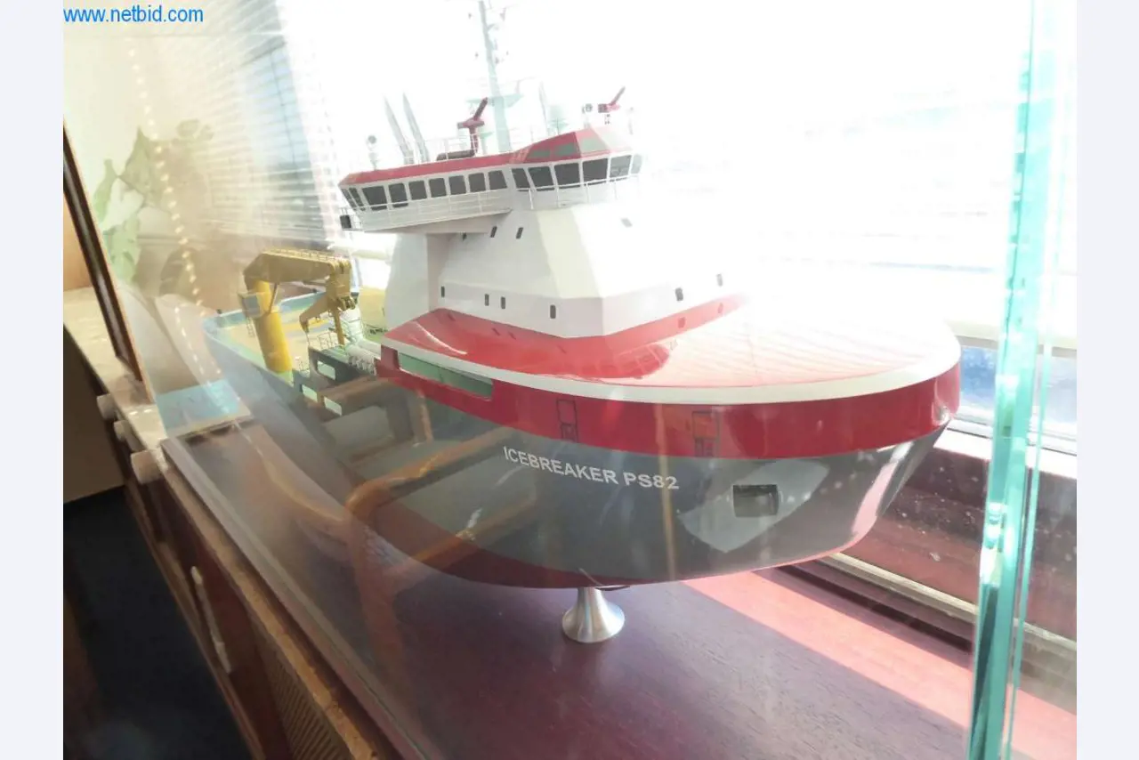 Máquinas y sistemas de Pella Sietas GmbH-7