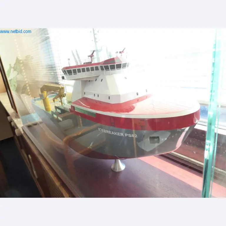 Máquinas y sistemas de Pella Sietas GmbH-7