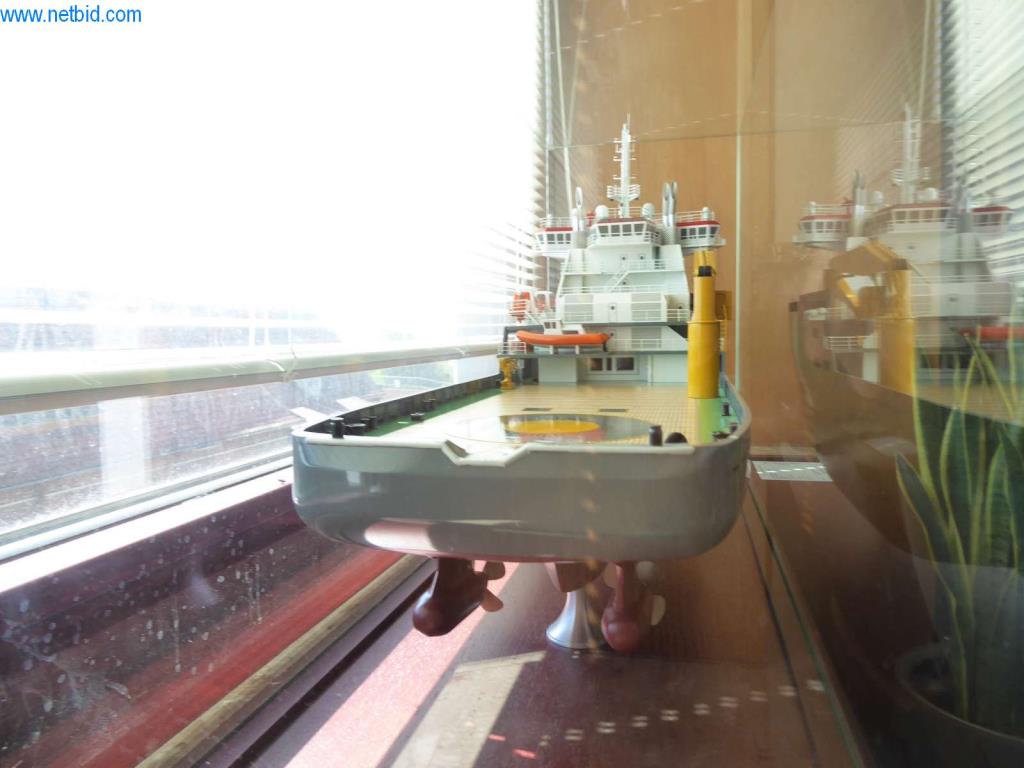 Máquinas e sistemas da Pella Sietas GmbH-8