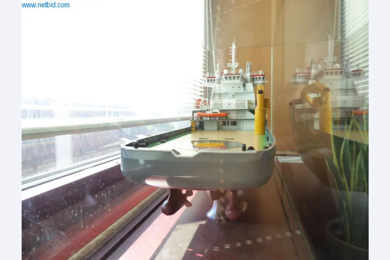 Máquinas y sistemas de Pella Sietas GmbH-8