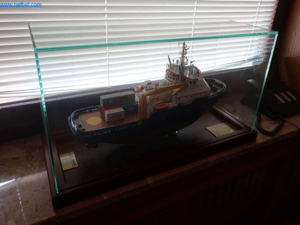 Máquinas e sistemas da Pella Sietas GmbH-1