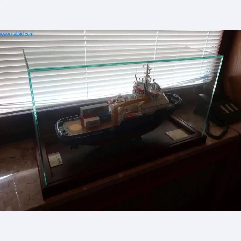 Máquinas y sistemas de Pella Sietas GmbH-1