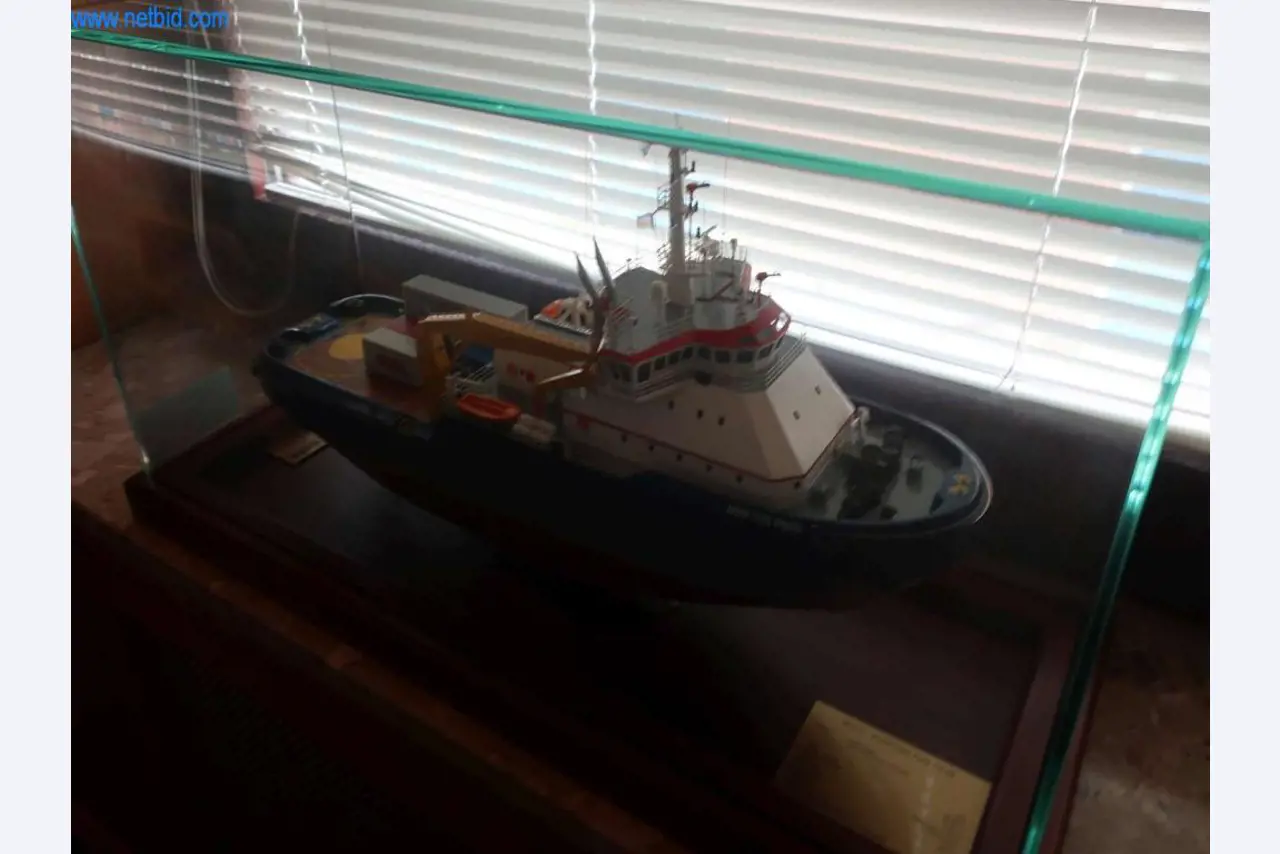 Máquinas y sistemas de Pella Sietas GmbH-3