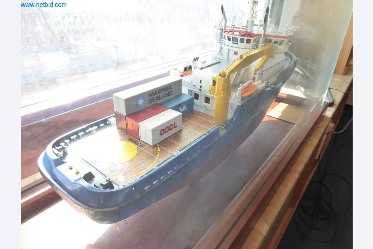 Máquinas y sistemas de Pella Sietas GmbH-7