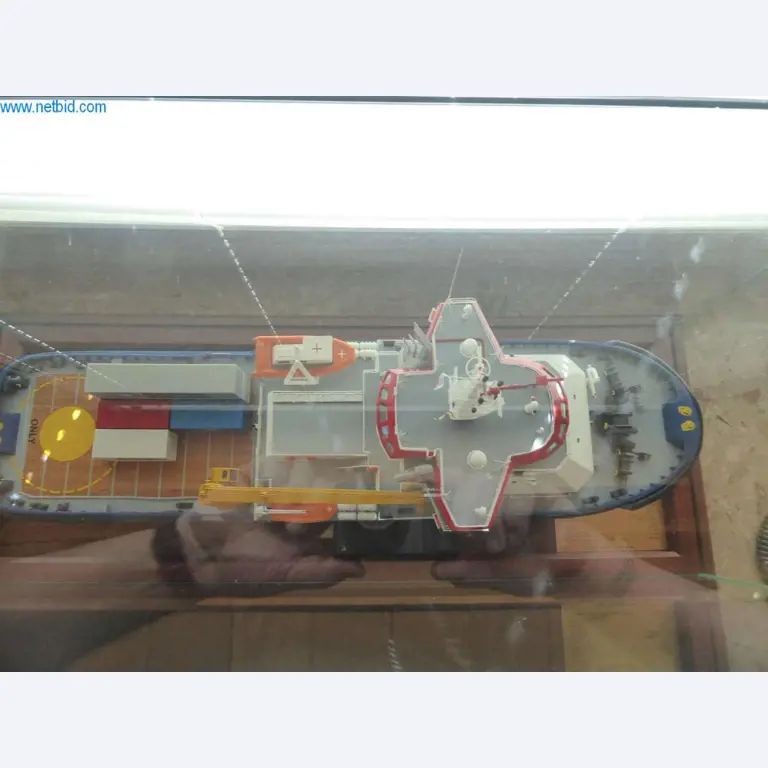 Máquinas y sistemas de Pella Sietas GmbH-8