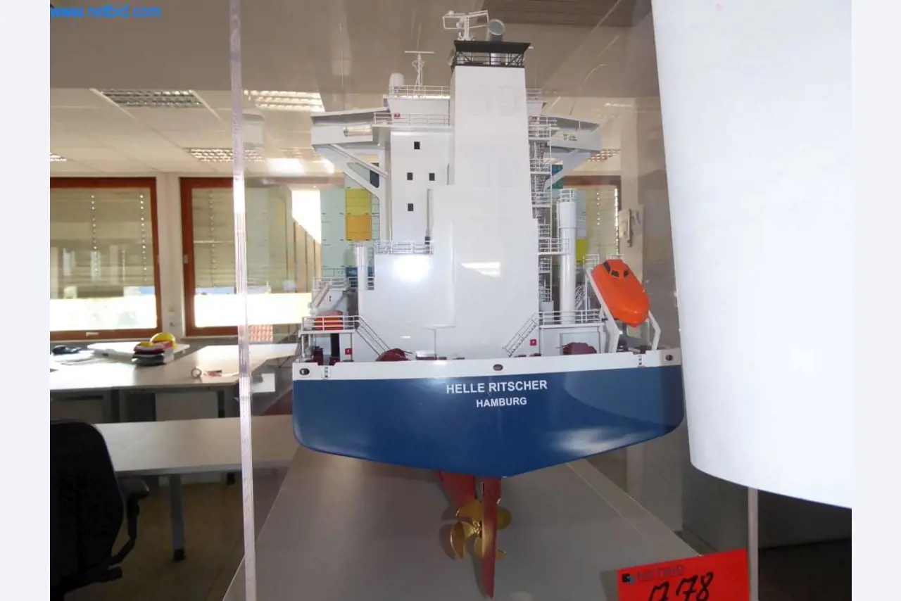 Máquinas y sistemas de Pella Sietas GmbH-10