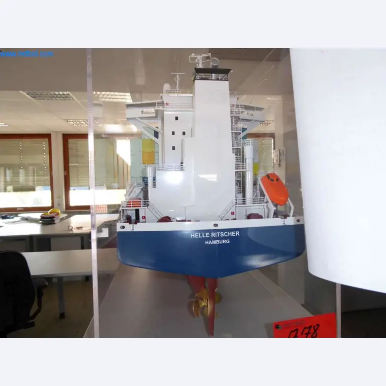 Máquinas y sistemas de Pella Sietas GmbH-10