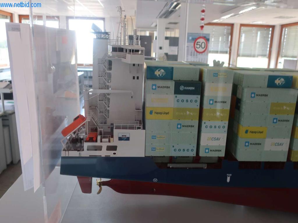 Máquinas e sistemas da Pella Sietas GmbH-4