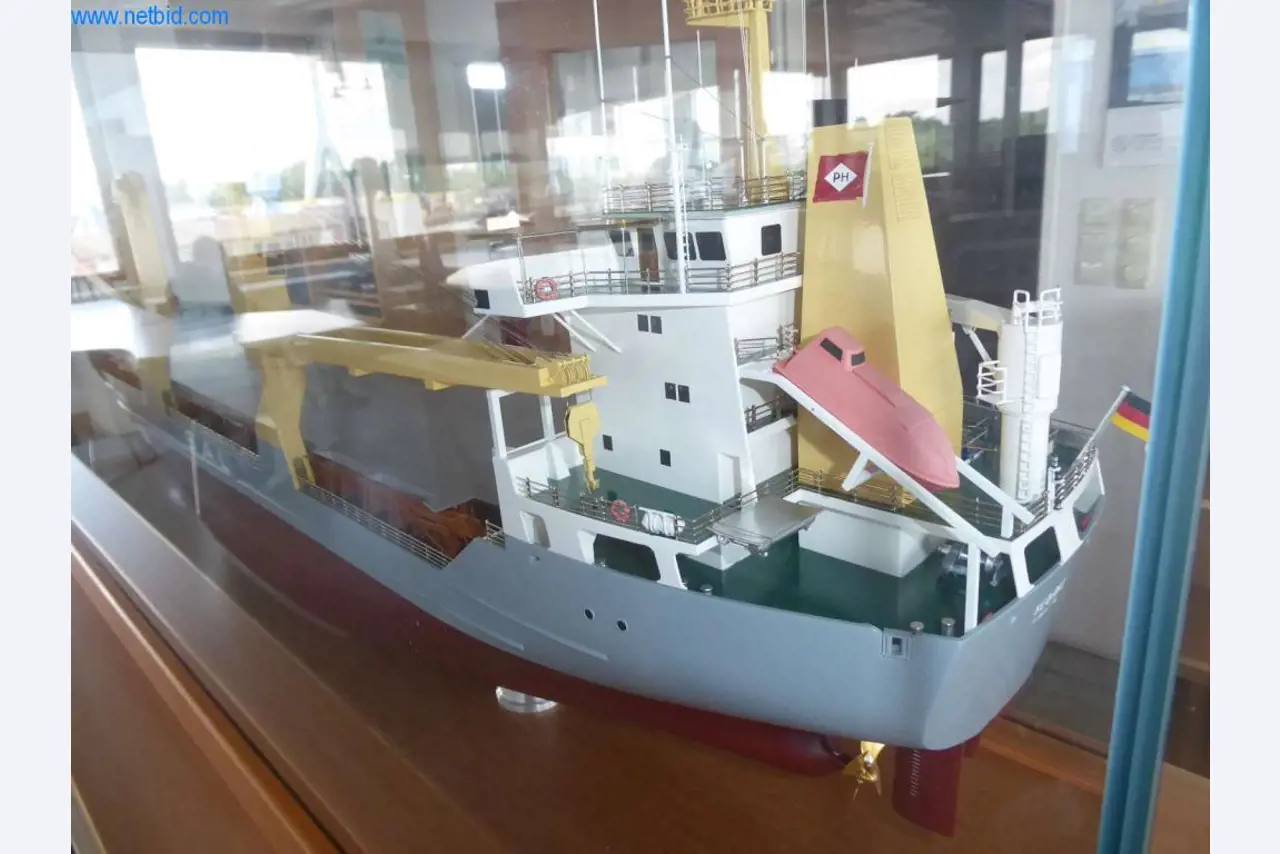 Machinery and equipment of Pella Sietas GmbH-7