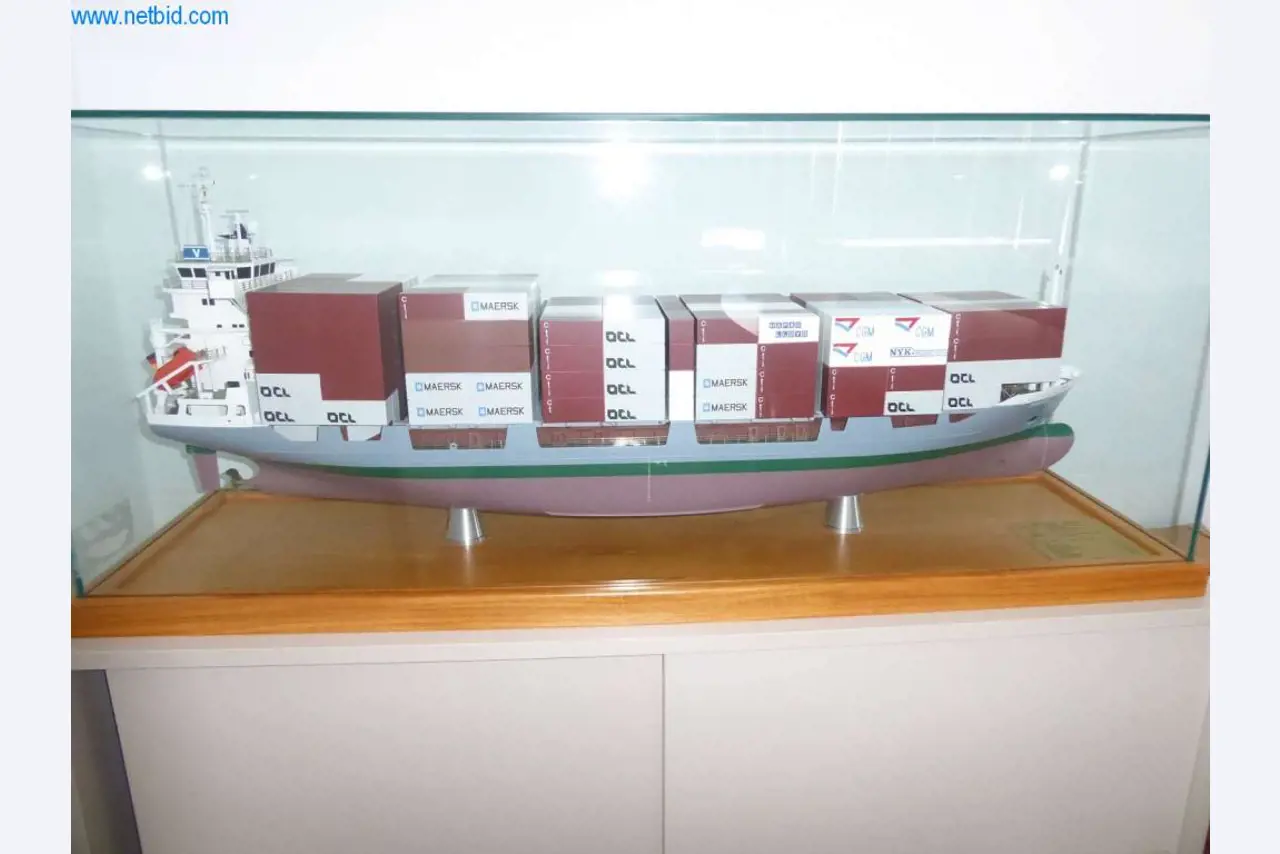 Machinery and equipment of Pella Sietas GmbH-1