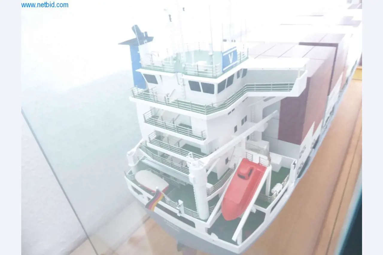 Machinery and equipment of Pella Sietas GmbH-3