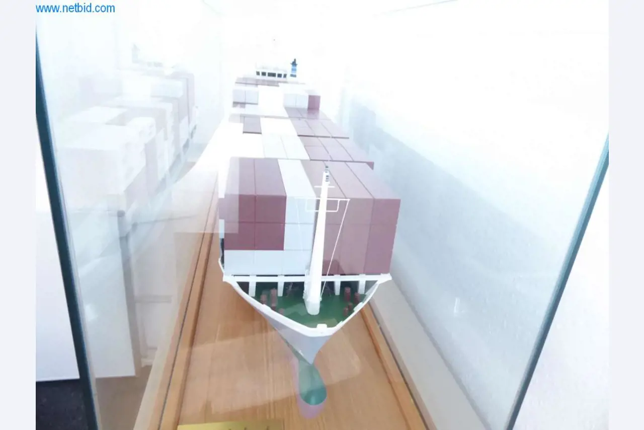 Machinery and equipment of Pella Sietas GmbH-9