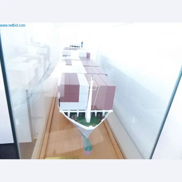 Machinery and equipment of Pella Sietas GmbH-9