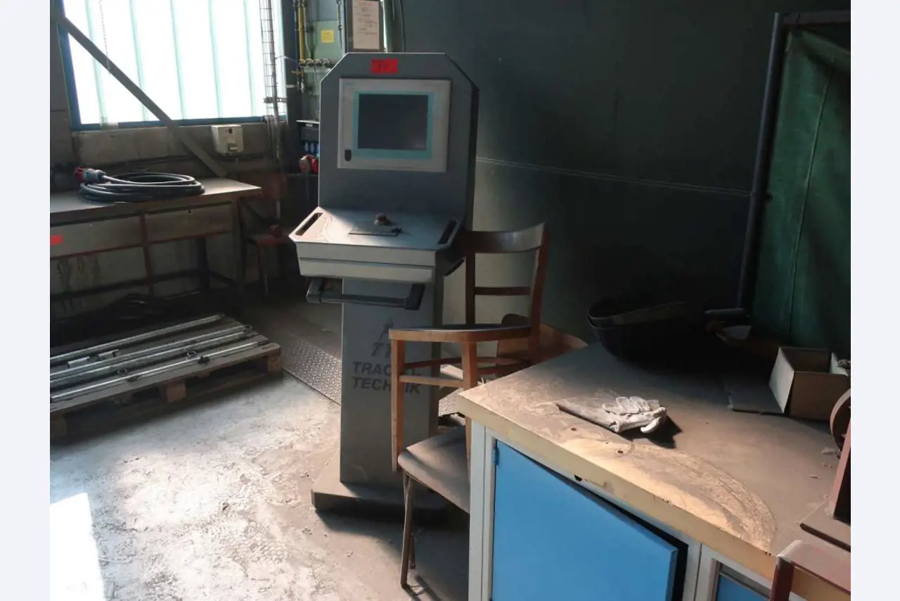 Máquinas y sistemas de Pella Sietas GmbH-3