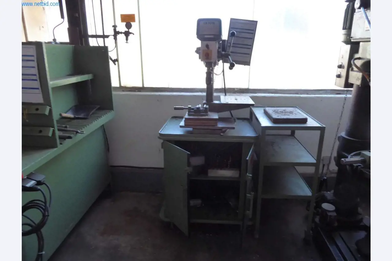 Máquinas e sistemas da Pella Sietas GmbH-1