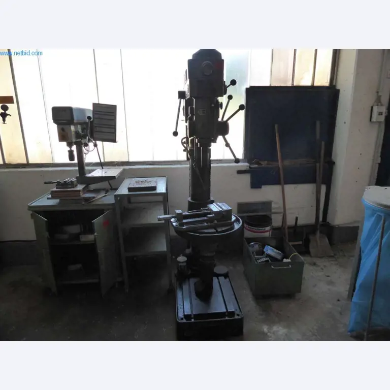 Máquinas e sistemas da Pella Sietas GmbH-1