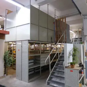 Shelving system - later collection Lokoma