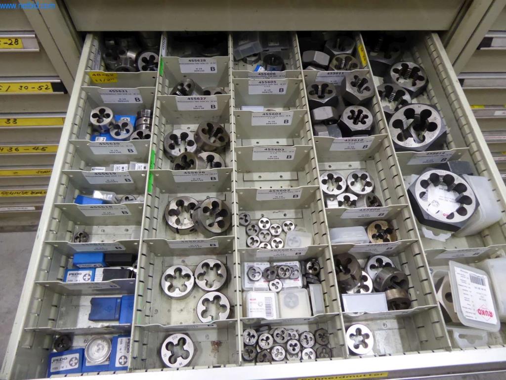 Maschinen und Anlagen der Pella Sietas GmbH-3