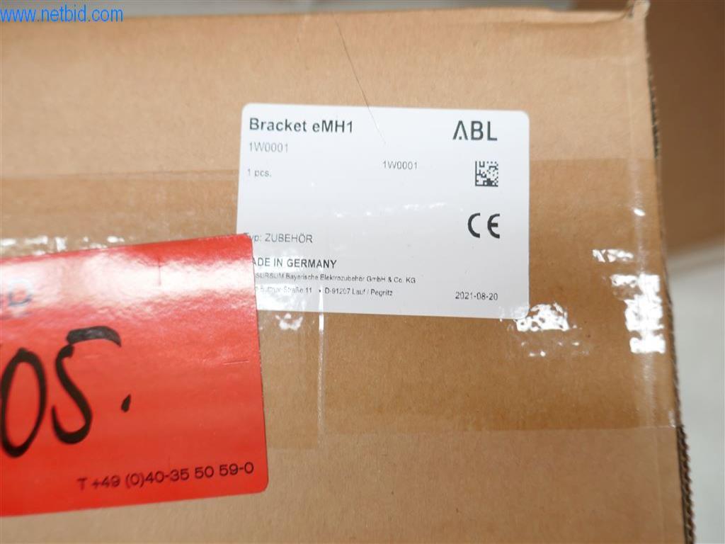 Wall boxes and charging cable-2