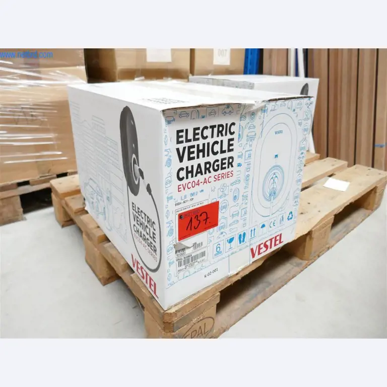 Sprzęt operacyjny i biurowy, zapasy-1