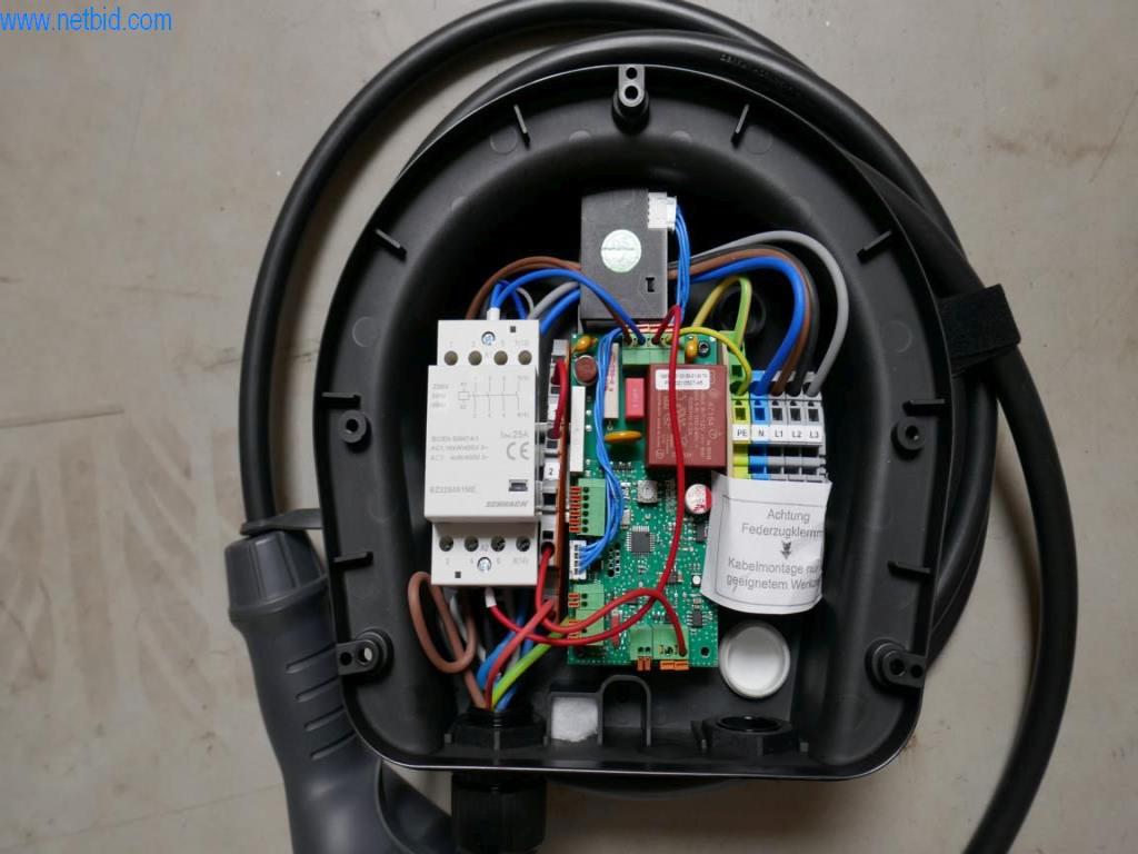 Wall boxes and charging cable-4