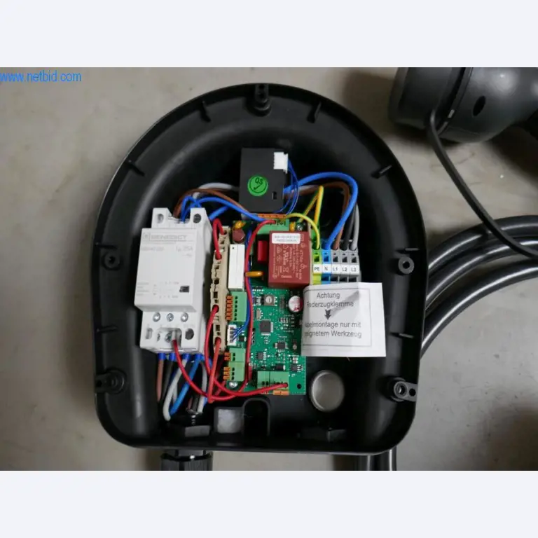 Wallboxen und Ladekabel (diverse Marken)-4