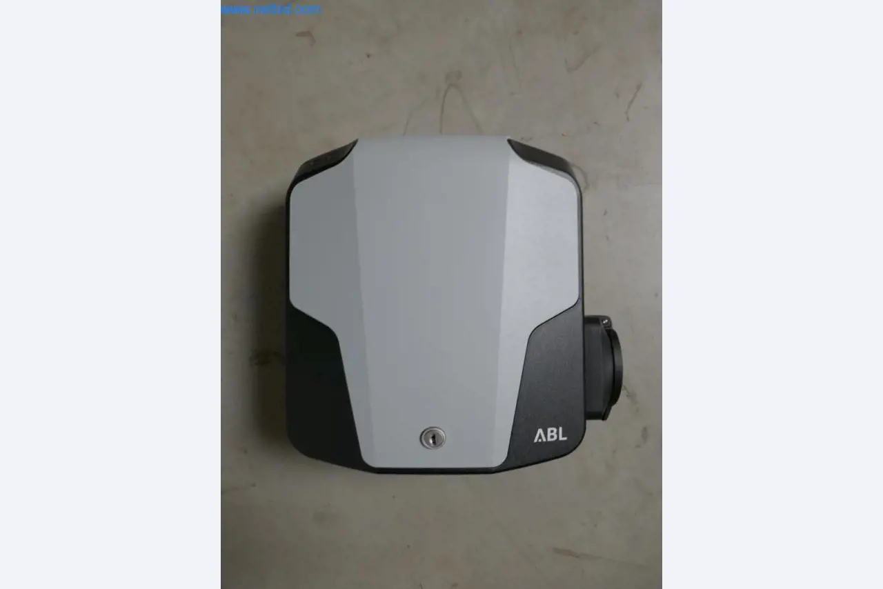 Material de explotación y oficina, existencias-1