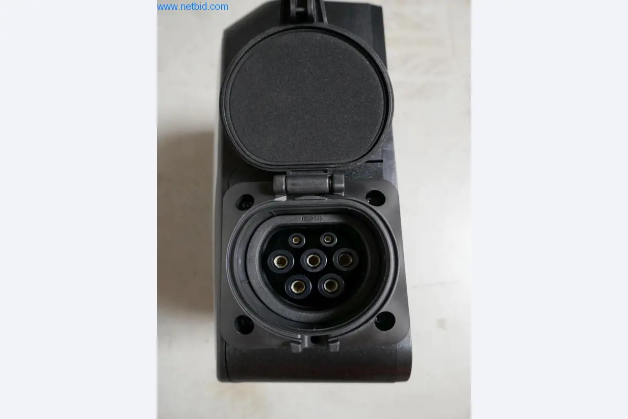 Material de explotación y oficina, existencias-3