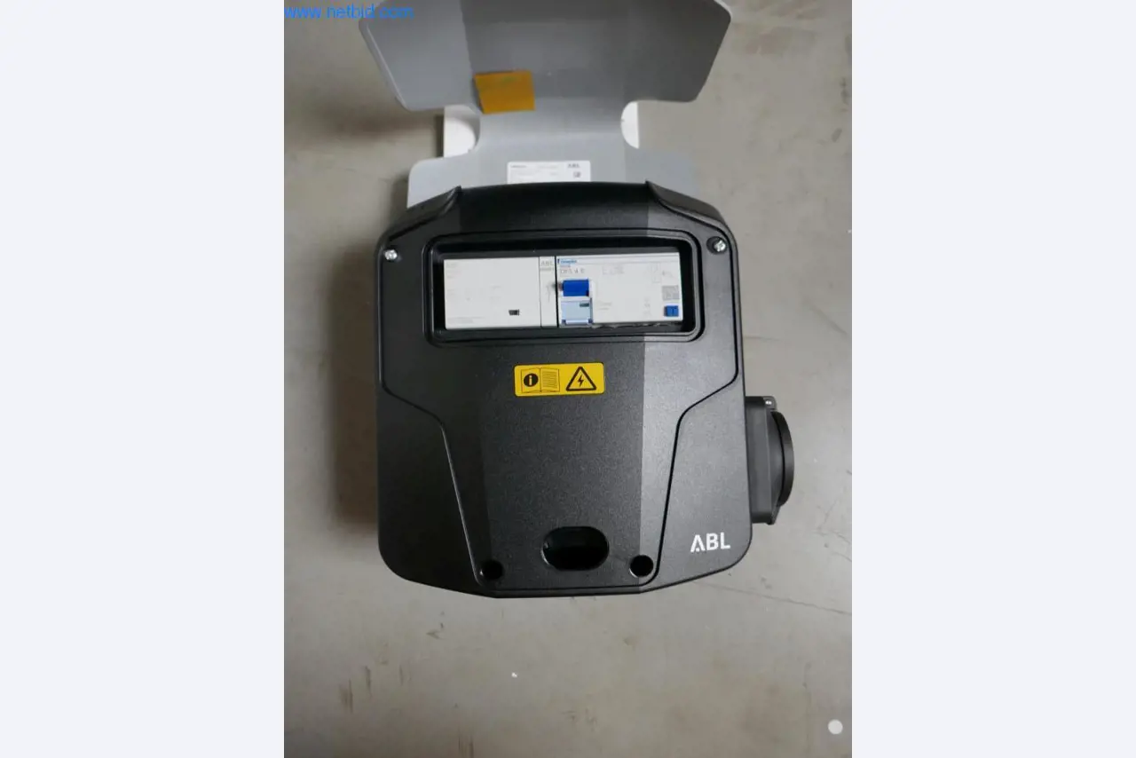 Material de explotación y oficina, existencias-4