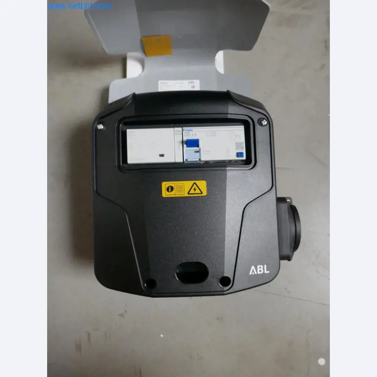 Material de explotación y oficina, existencias-4