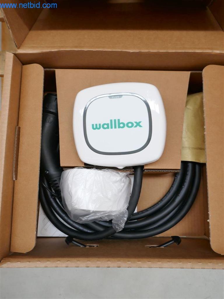 Wall boxes and charging cable-1