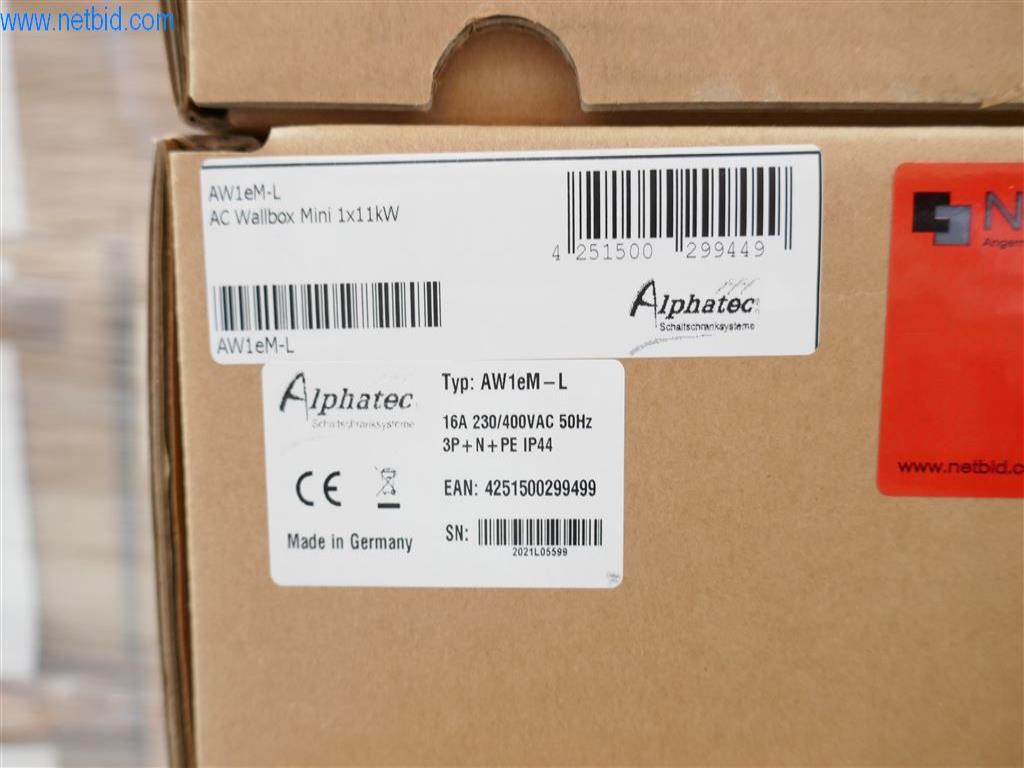 Wall boxes and charging cable-2