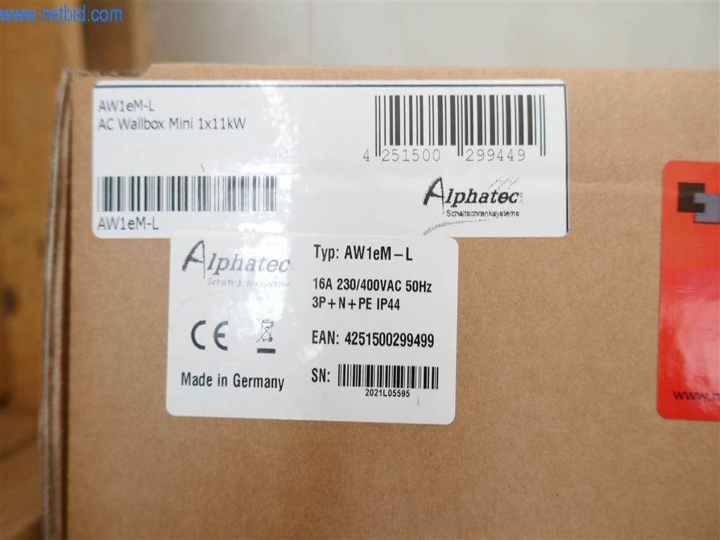 Wall boxes and charging cable-2