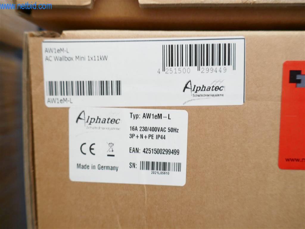 Wall boxes and charging cable-2