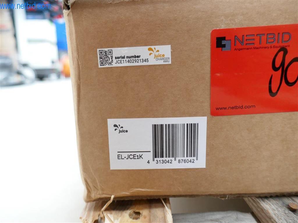 Wall boxes and charging cable-3