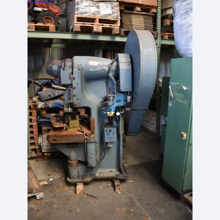 Liquidación de existencias Máquinas y accesorios-2