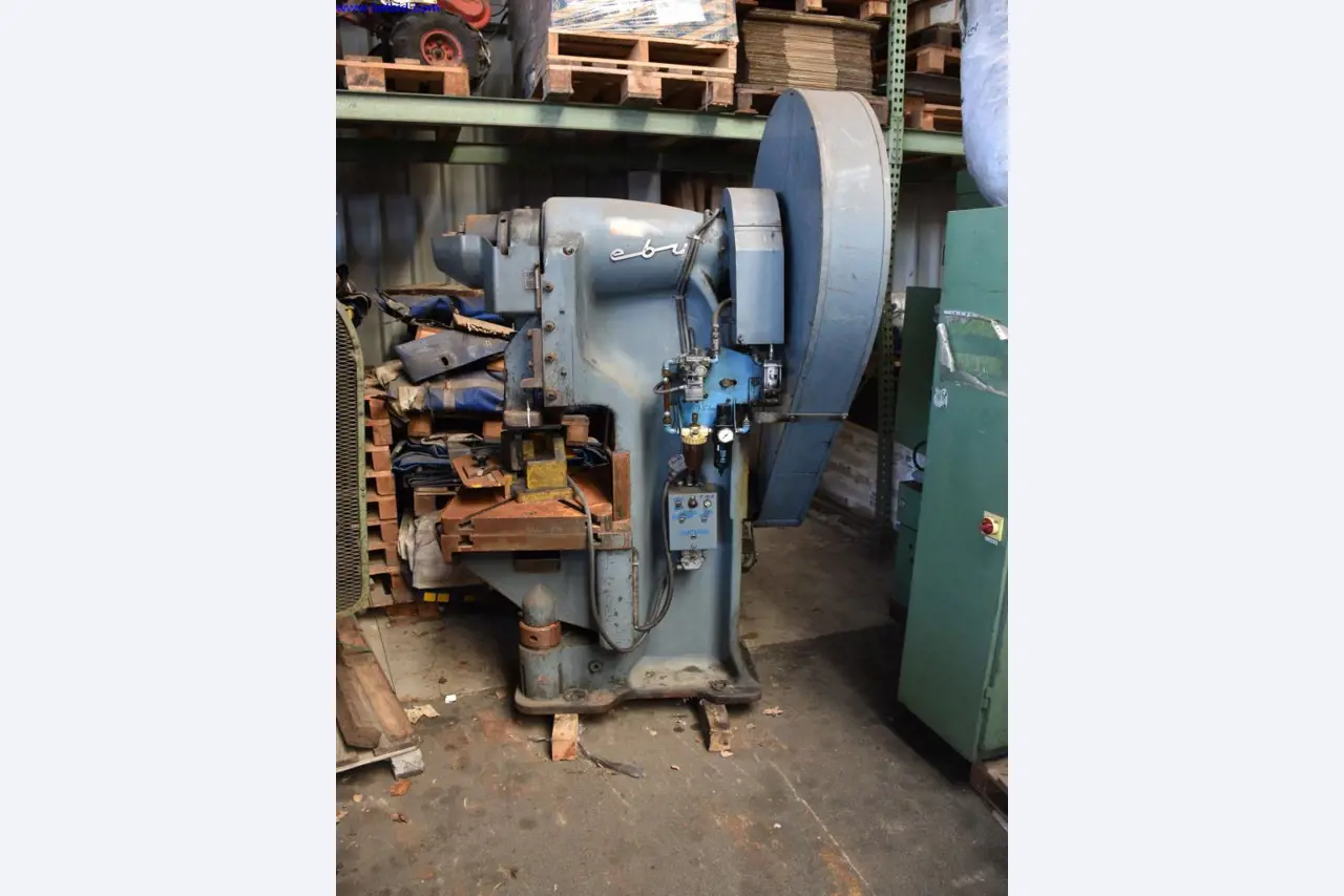 Liquidación de existencias Máquinas y accesorios-3