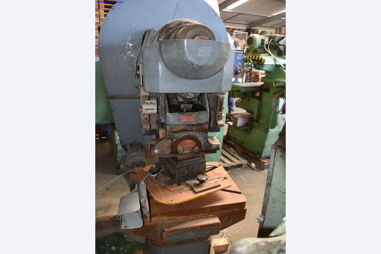 Liquidación de existencias Máquinas y accesorios-5